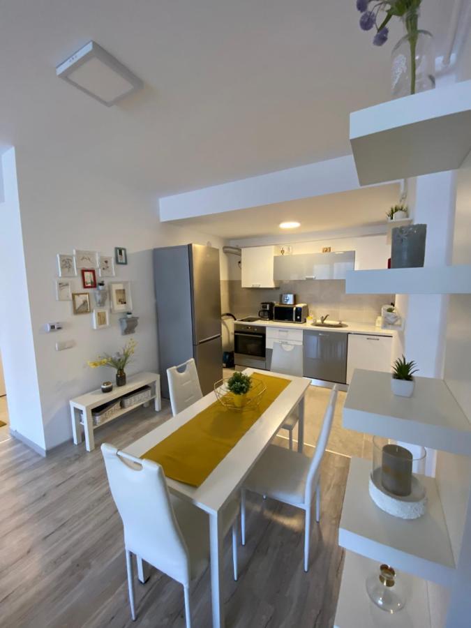 Harmony Apartment Sinaia Exterior foto